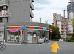サンクスの右